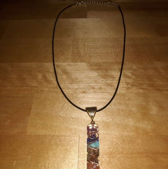 7 Chakra Healing Pendant Necklace - Picture 2 of 4